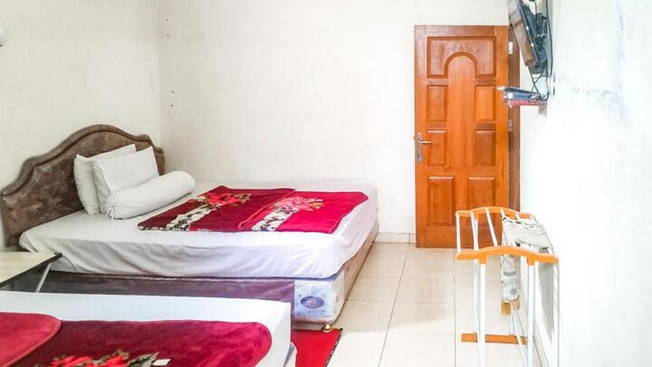 Villa Al Barokah Syariah Family Mitra Reddoorz Near Sarangan Lake מראה חיצוני תמונה